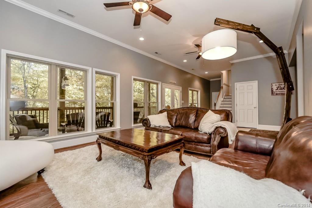 Tega Cay - Residential