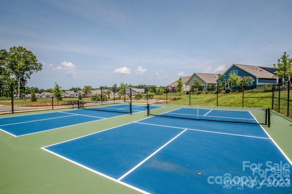 LakeWalk - Residential