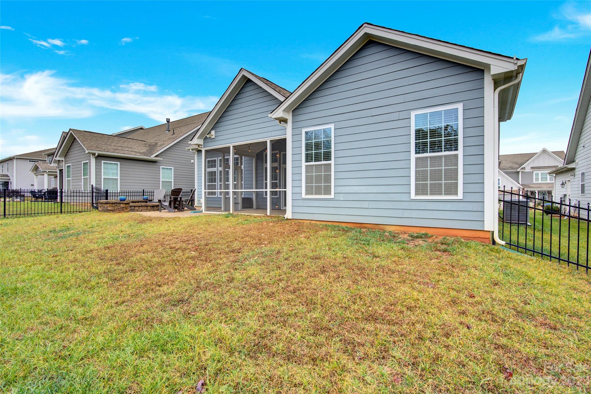 LakeWalk - Residential