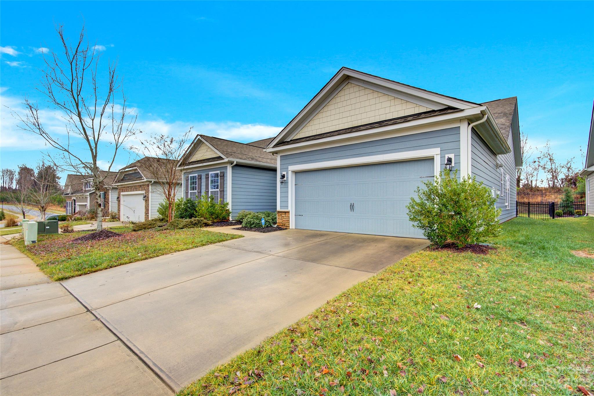 LakeWalk - Residential