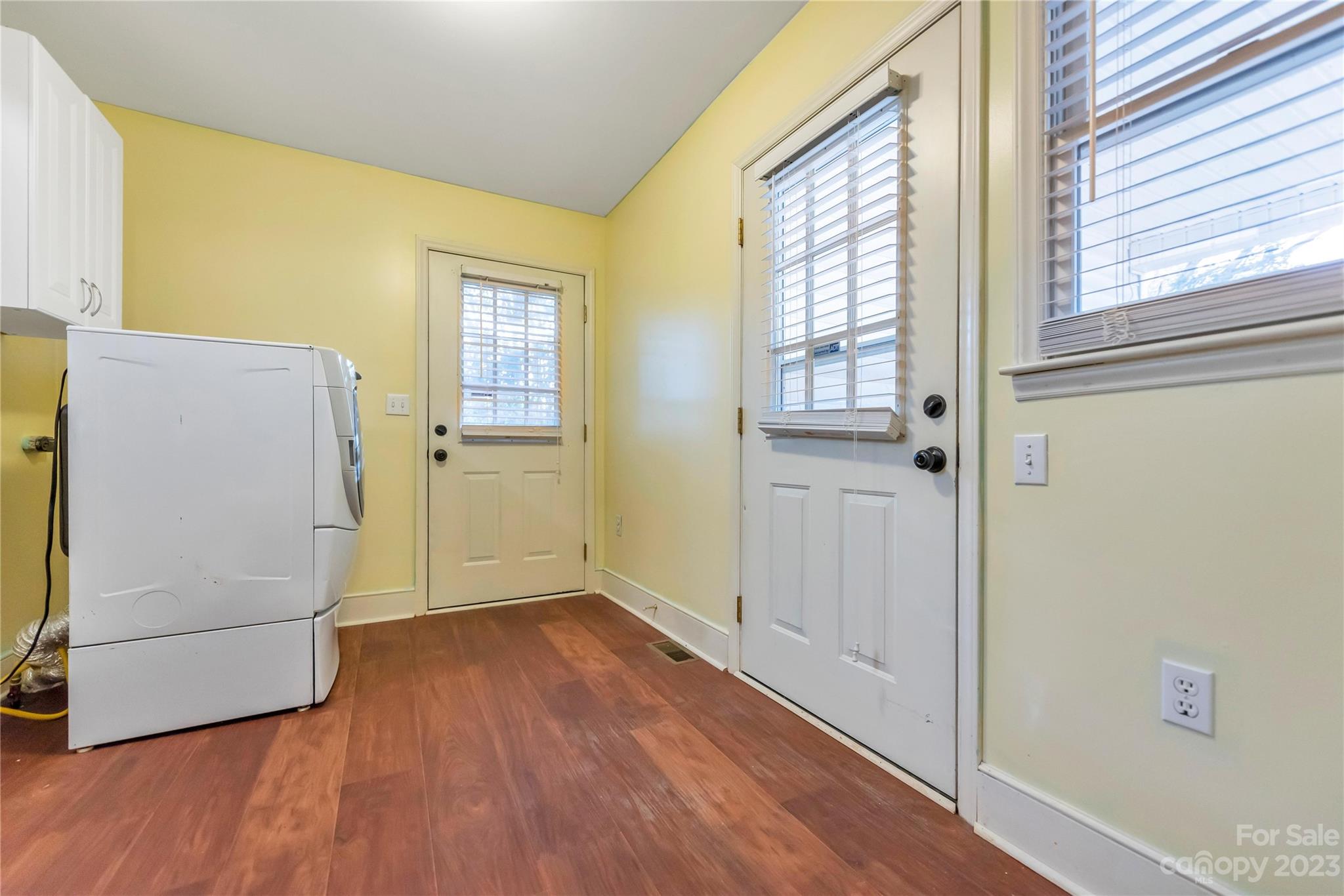 Thomas Acres - Residential