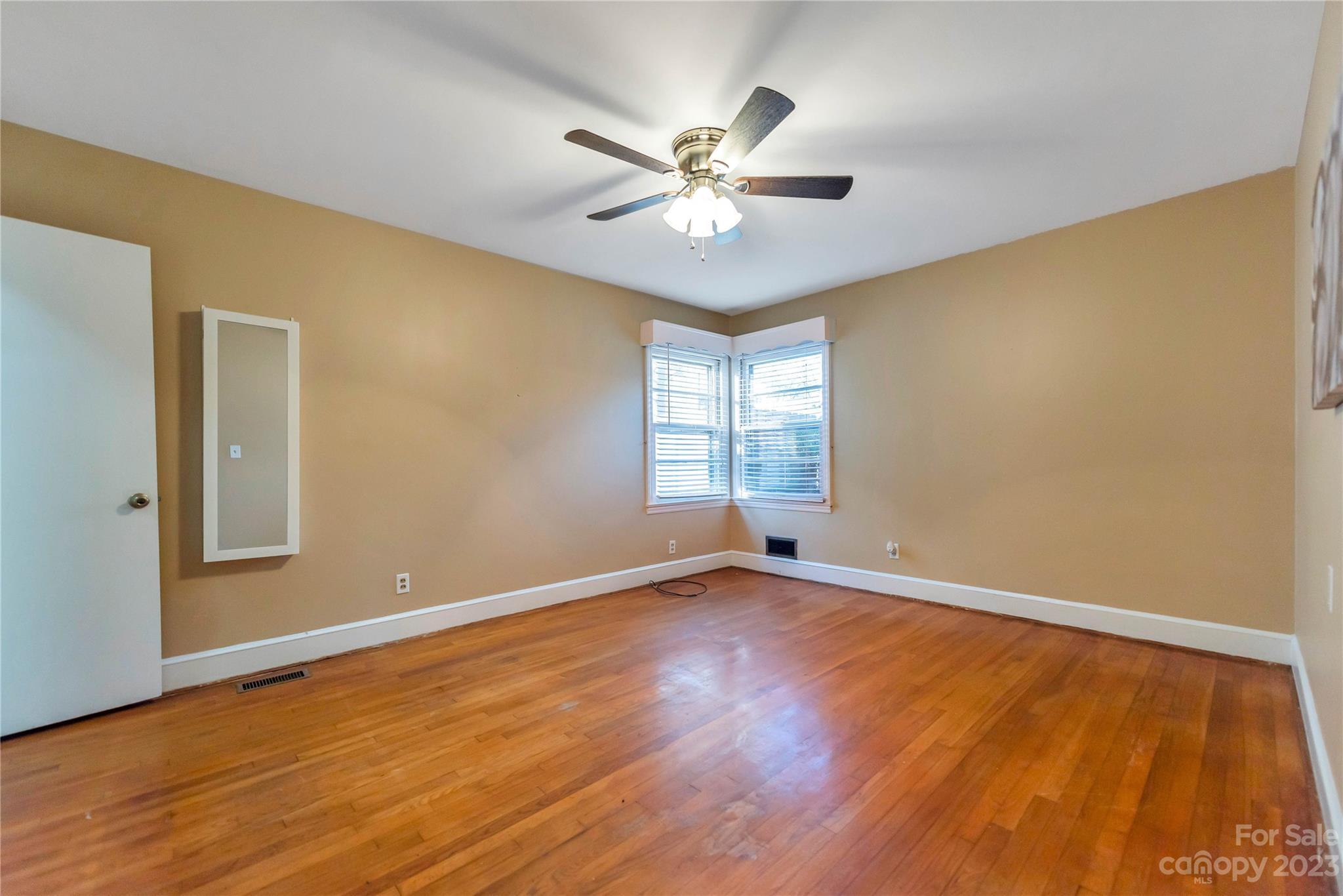 Thomas Acres - Residential