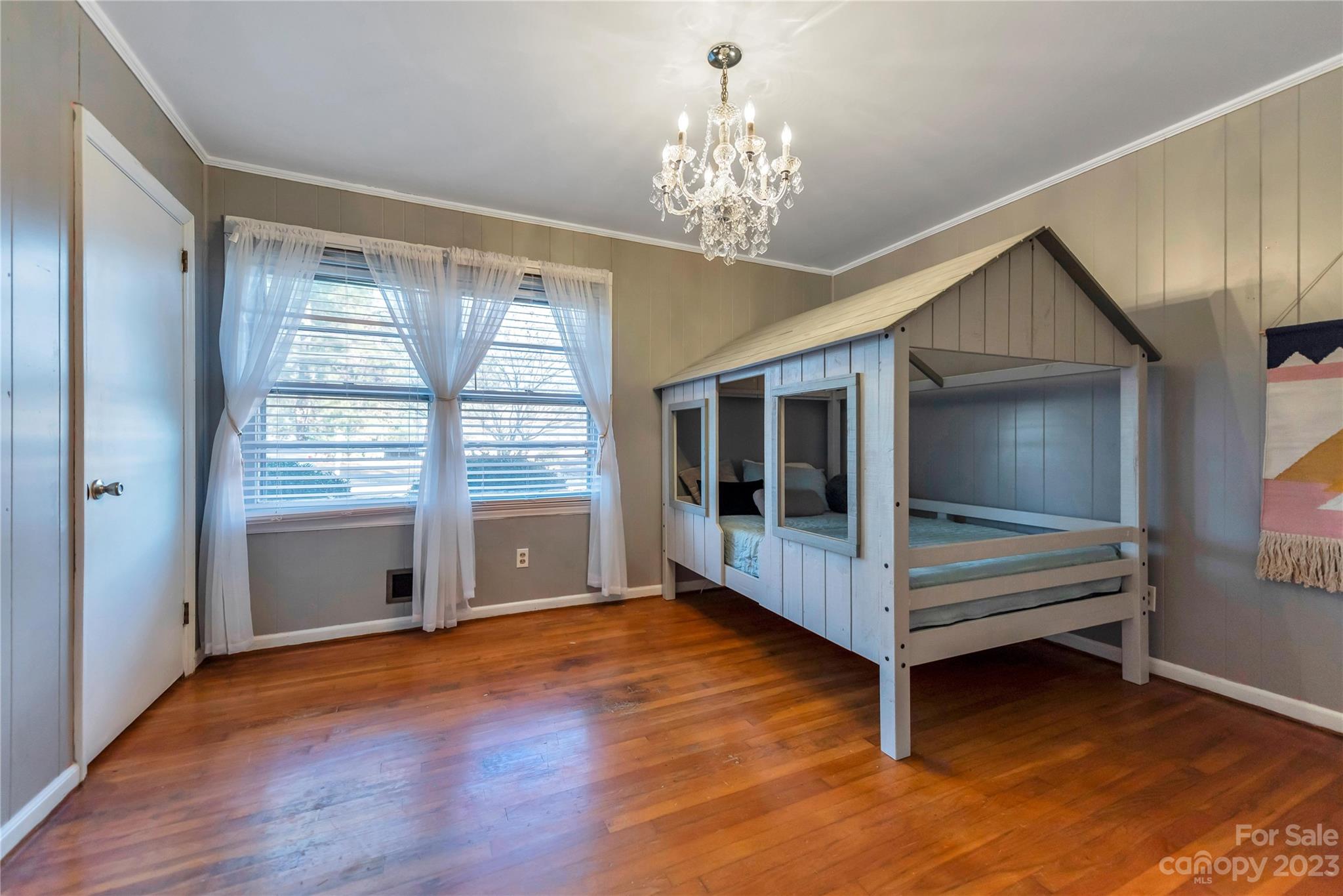 Thomas Acres - Residential