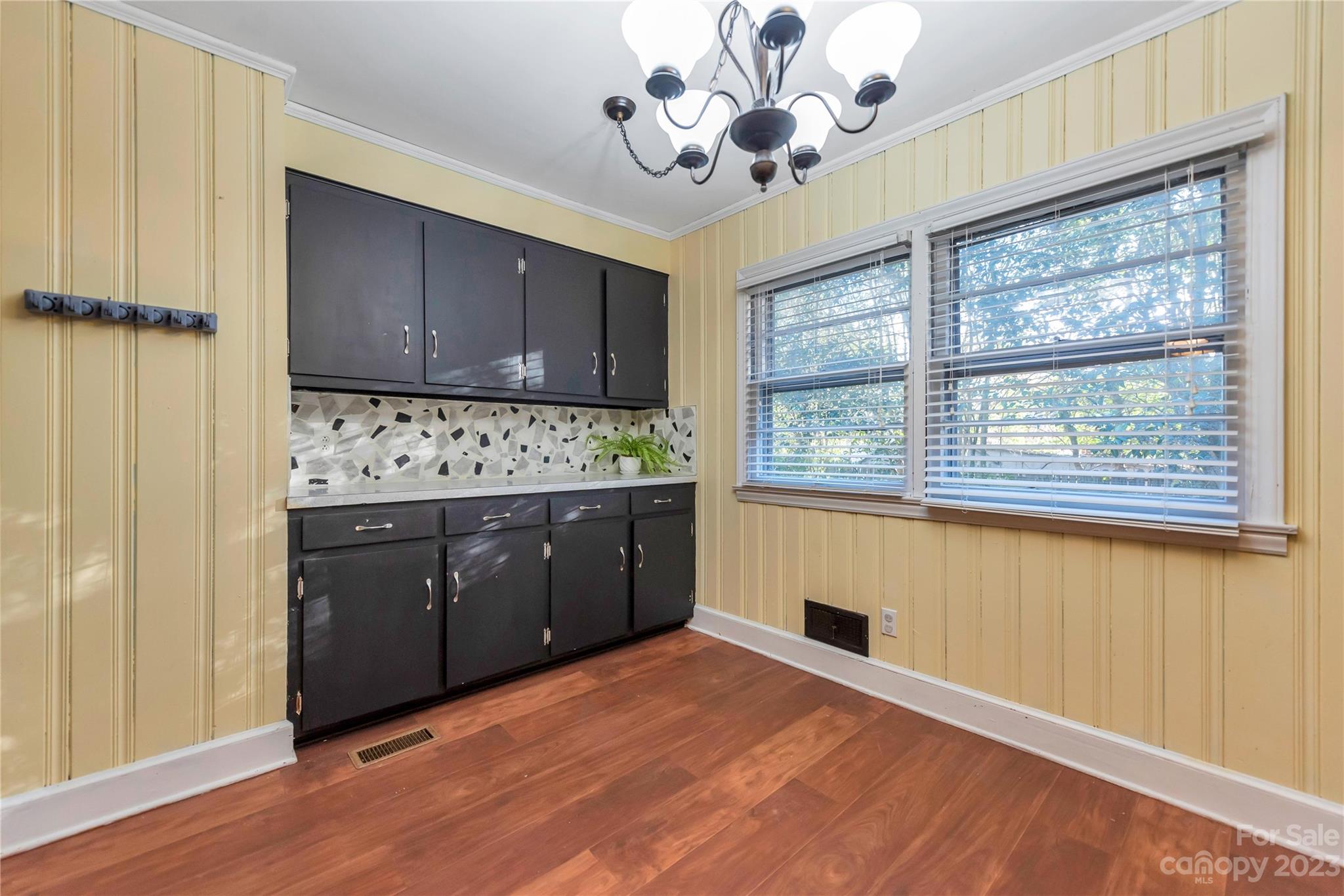 Thomas Acres - Residential