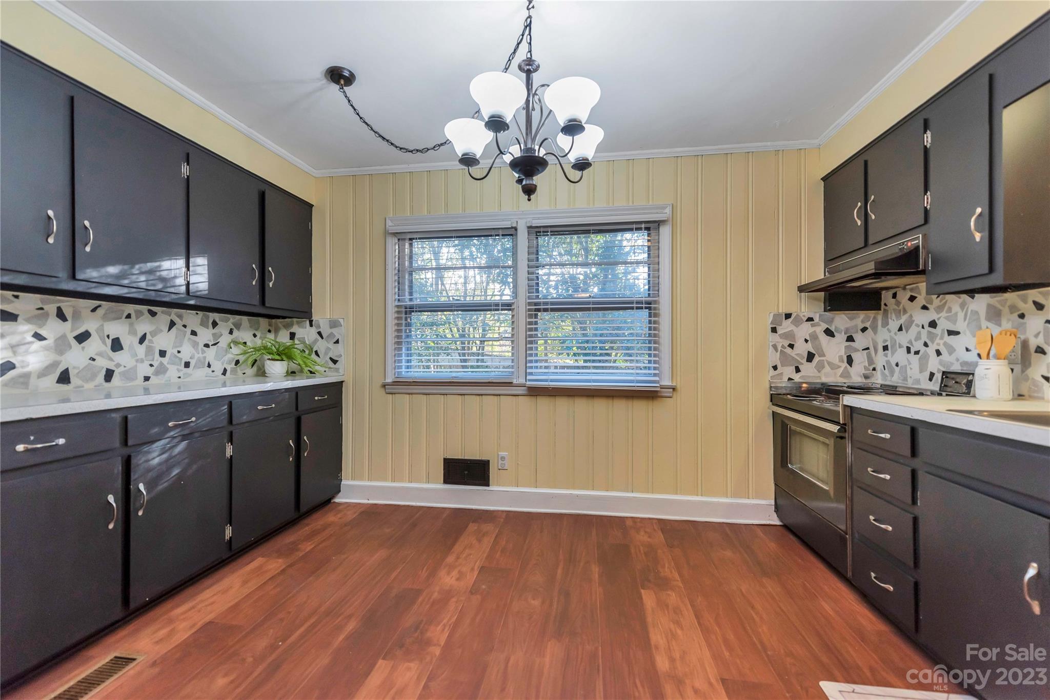 Thomas Acres - Residential