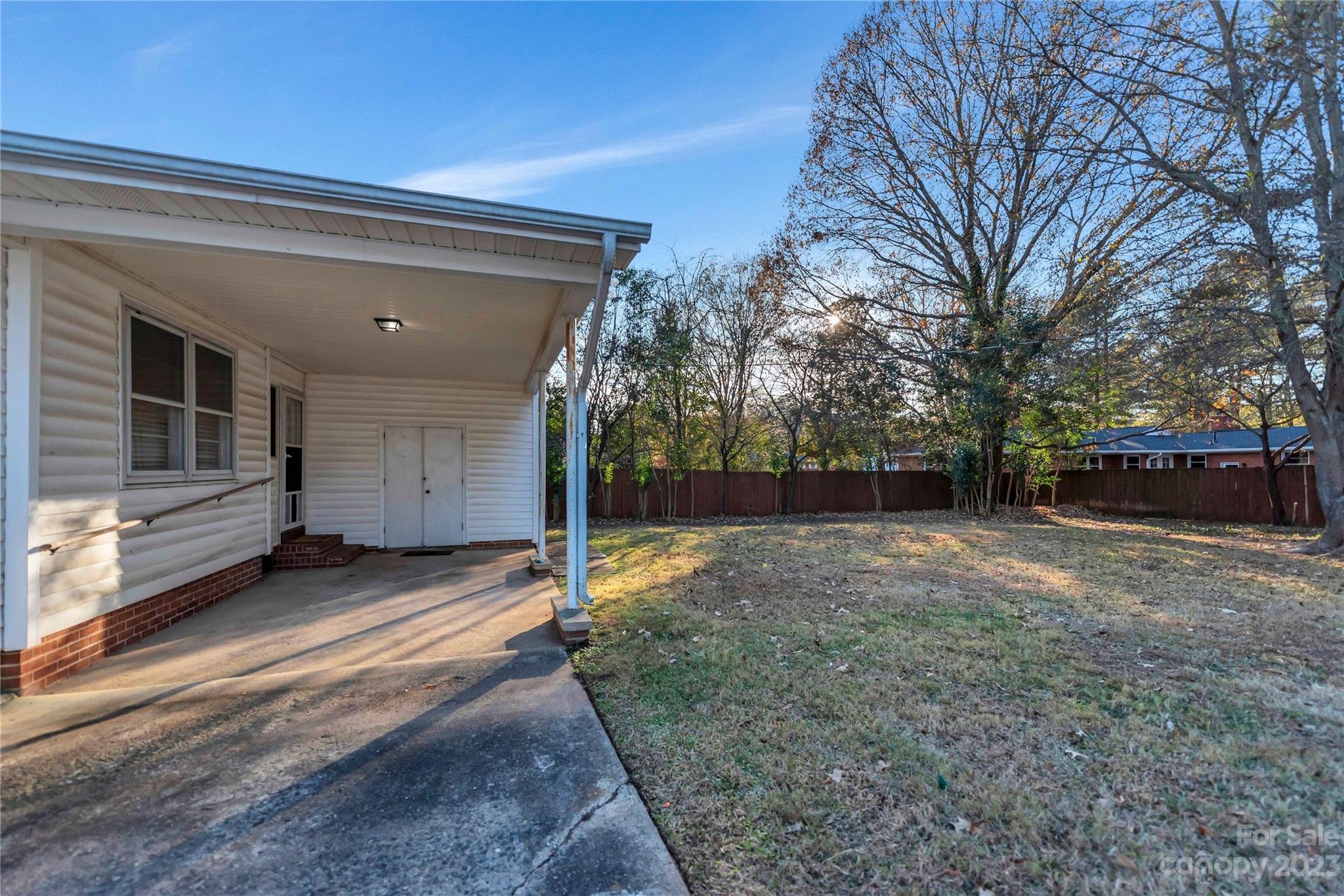 Thomas Acres - Residential