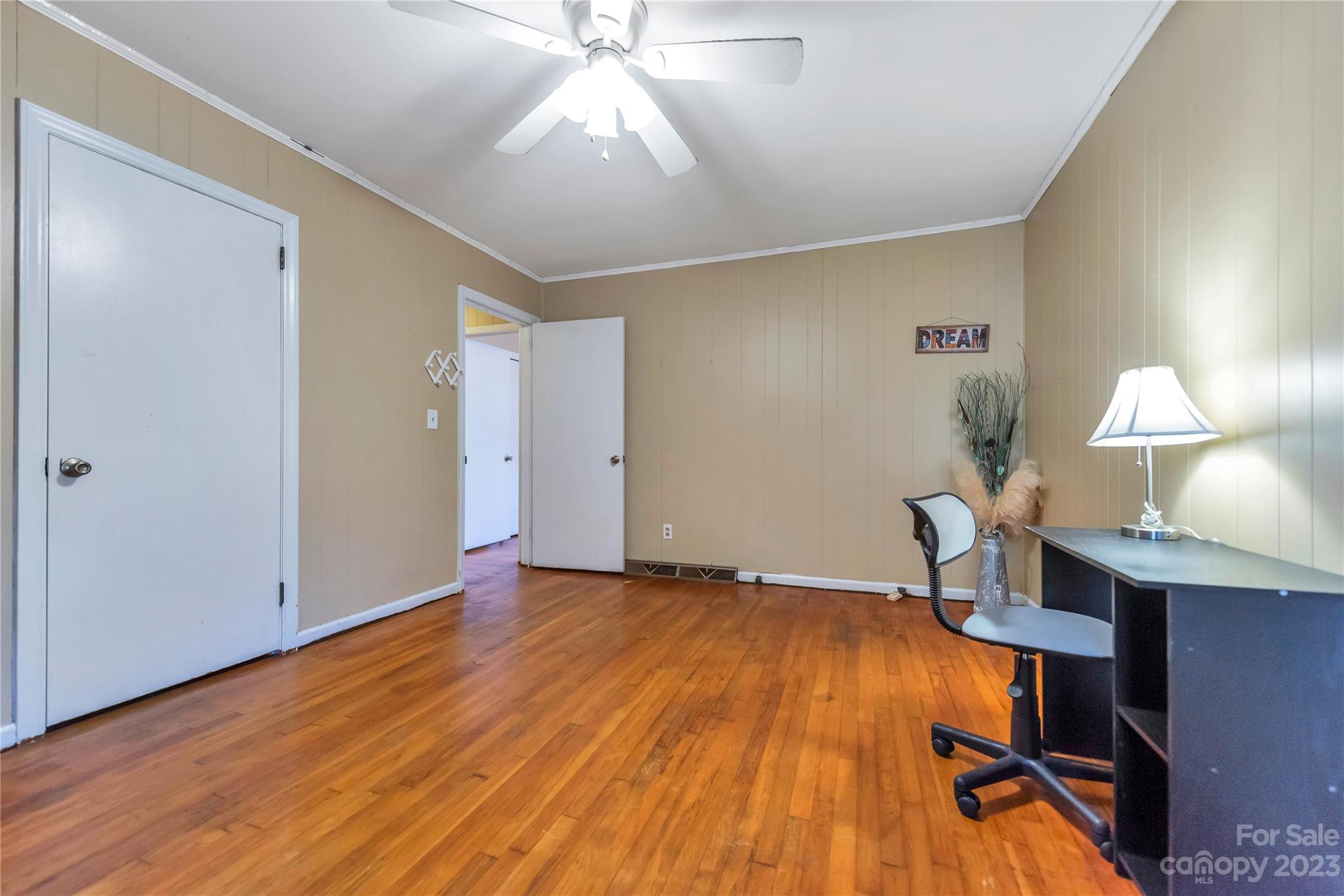 Thomas Acres - Residential