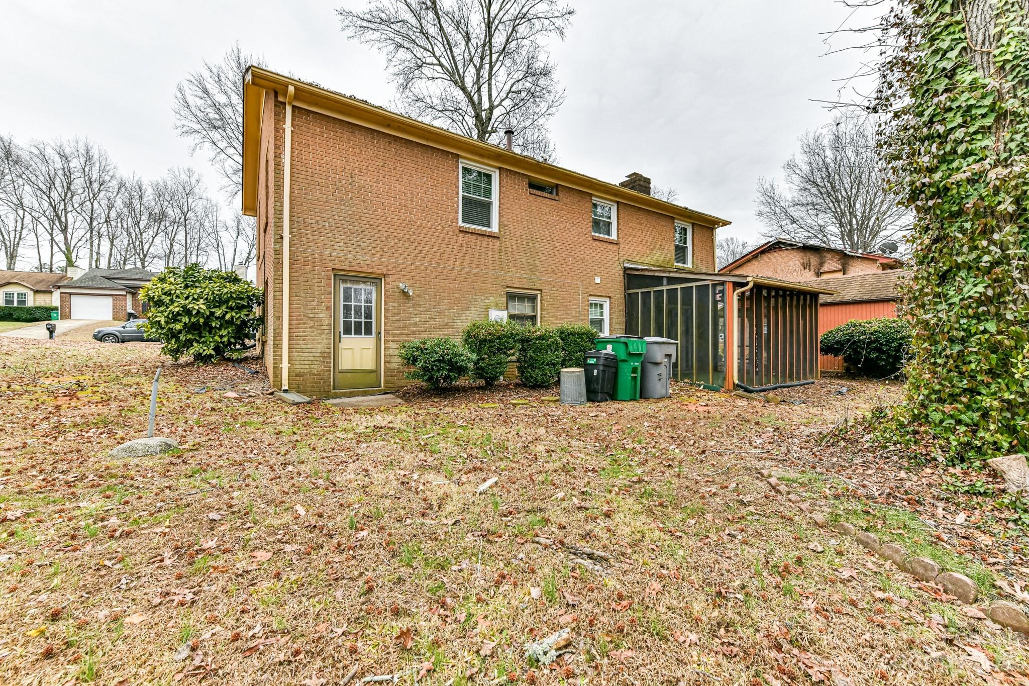 Eastbrook Woods - Residential