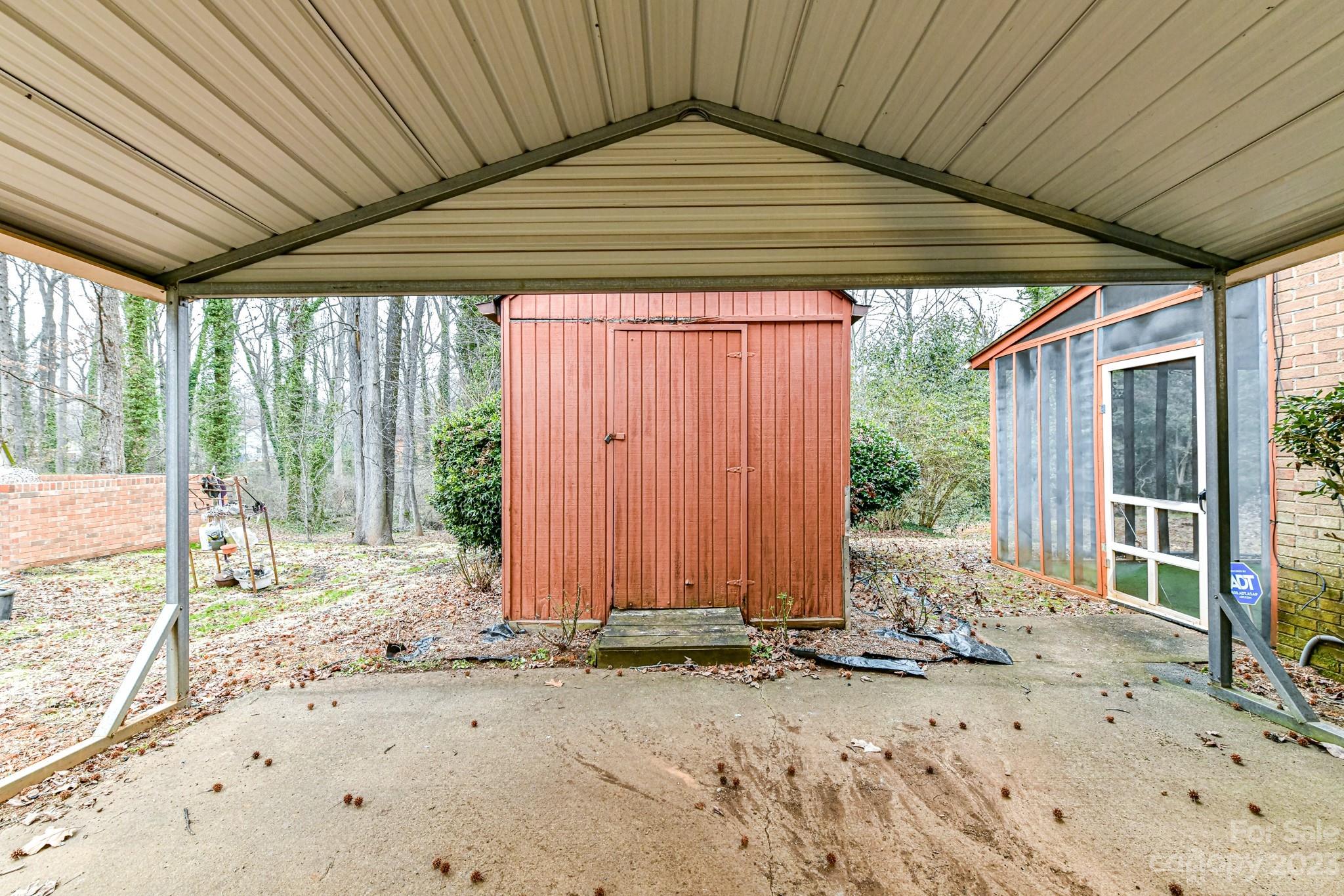 Eastbrook Woods - Residential