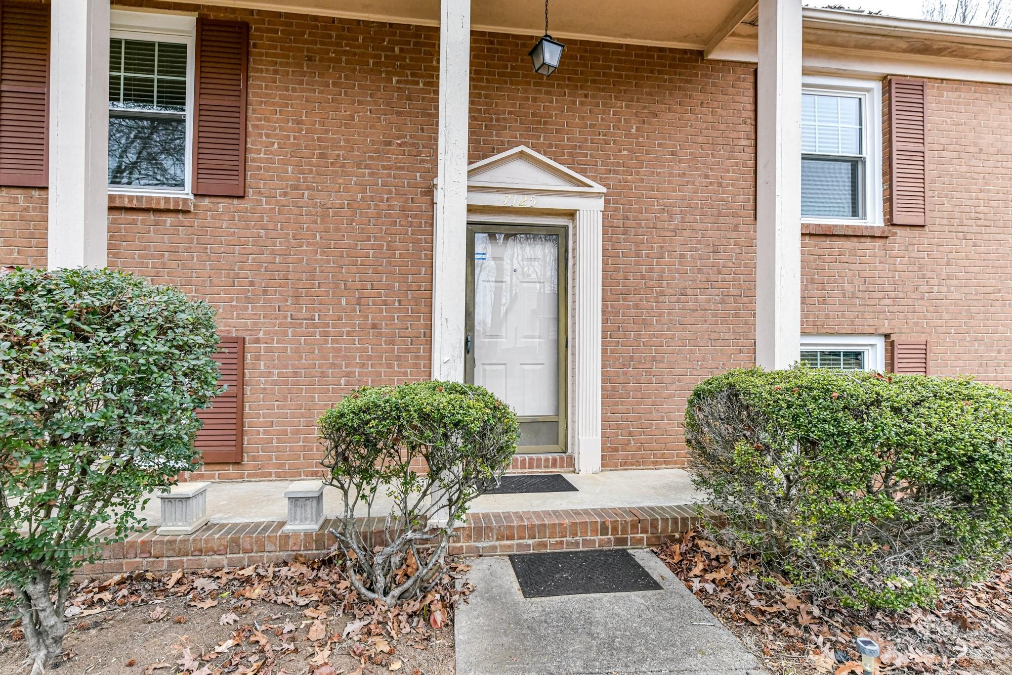 Eastbrook Woods - Residential