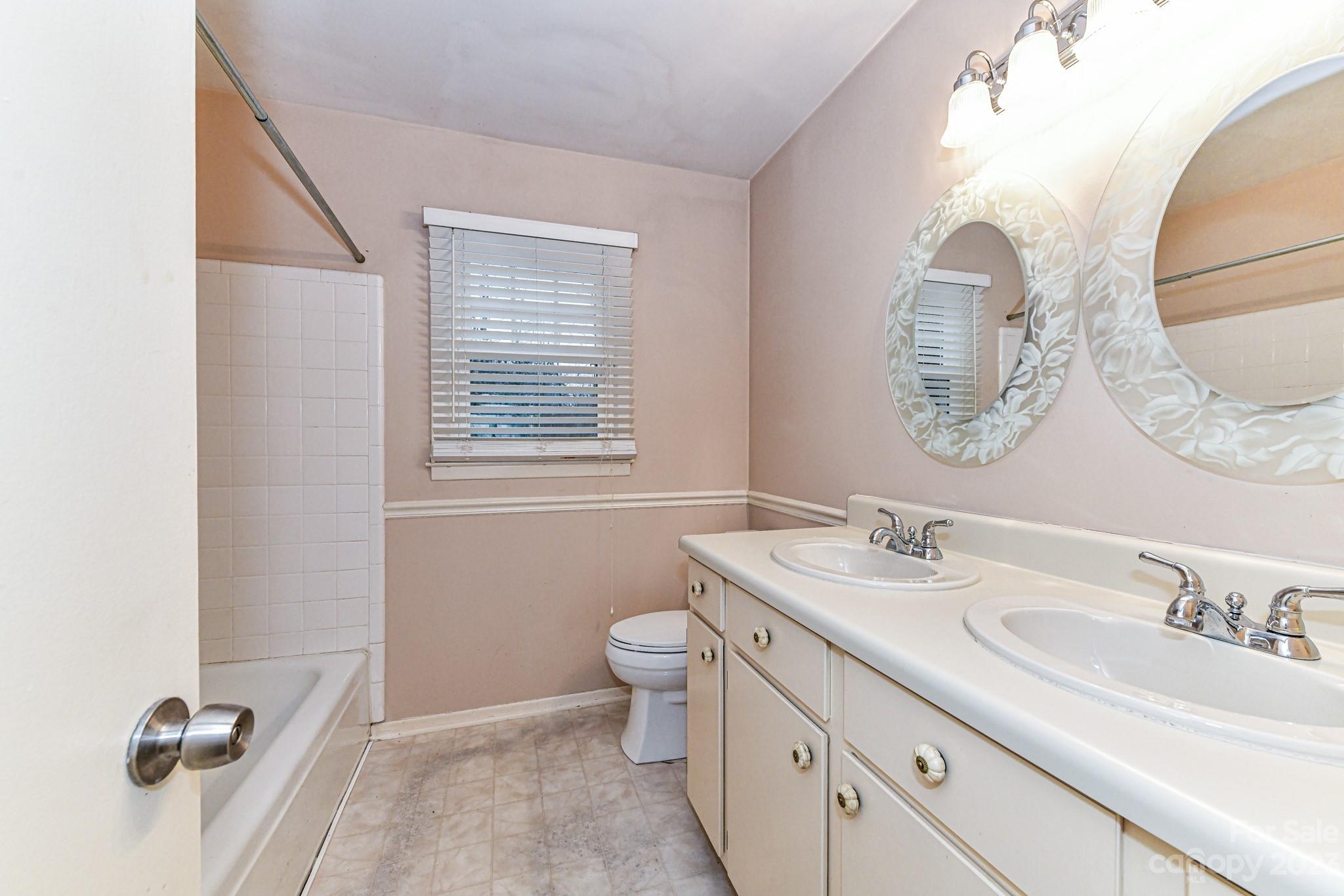 Eastbrook Woods - Residential