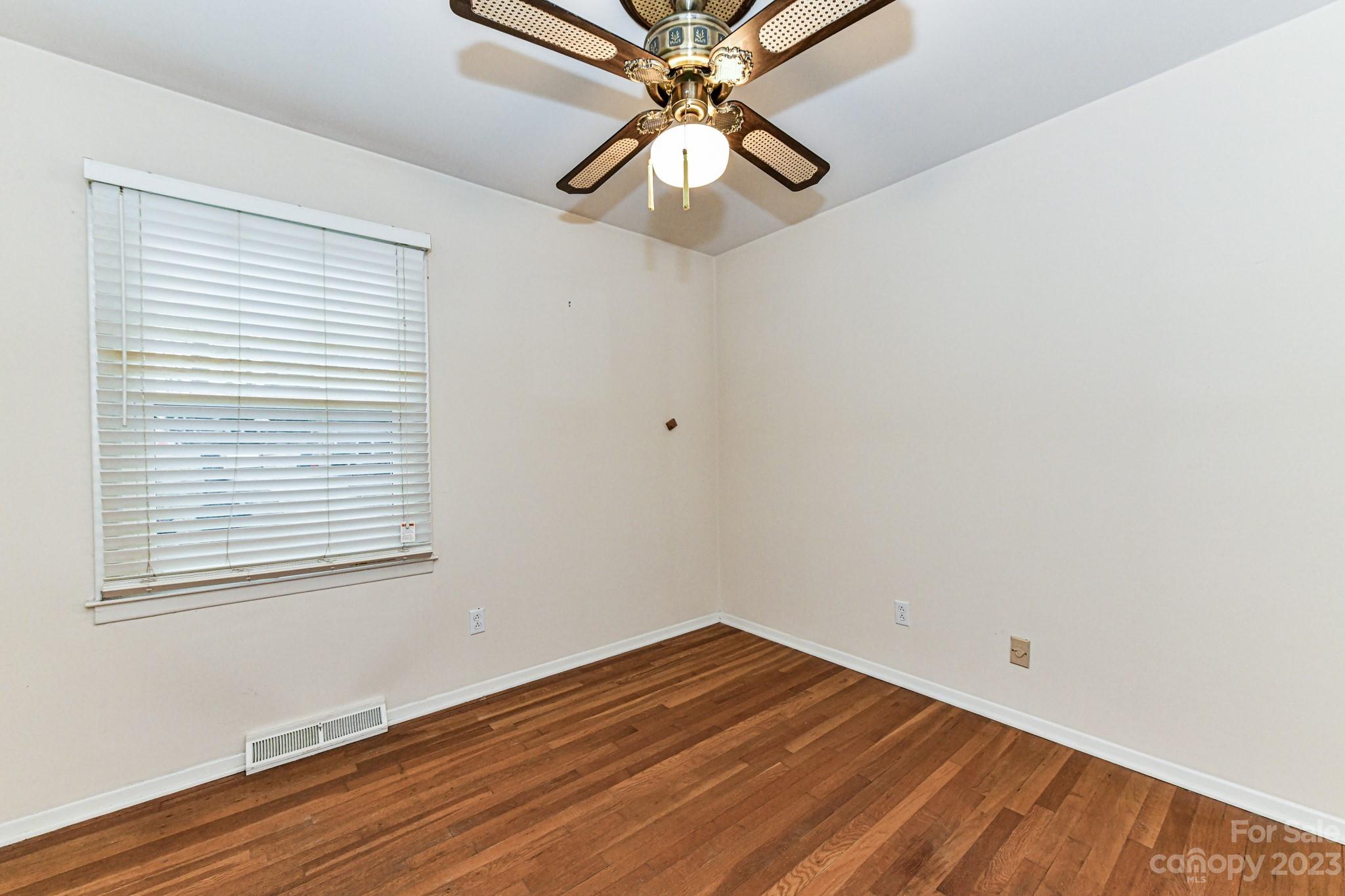 Eastbrook Woods - Residential