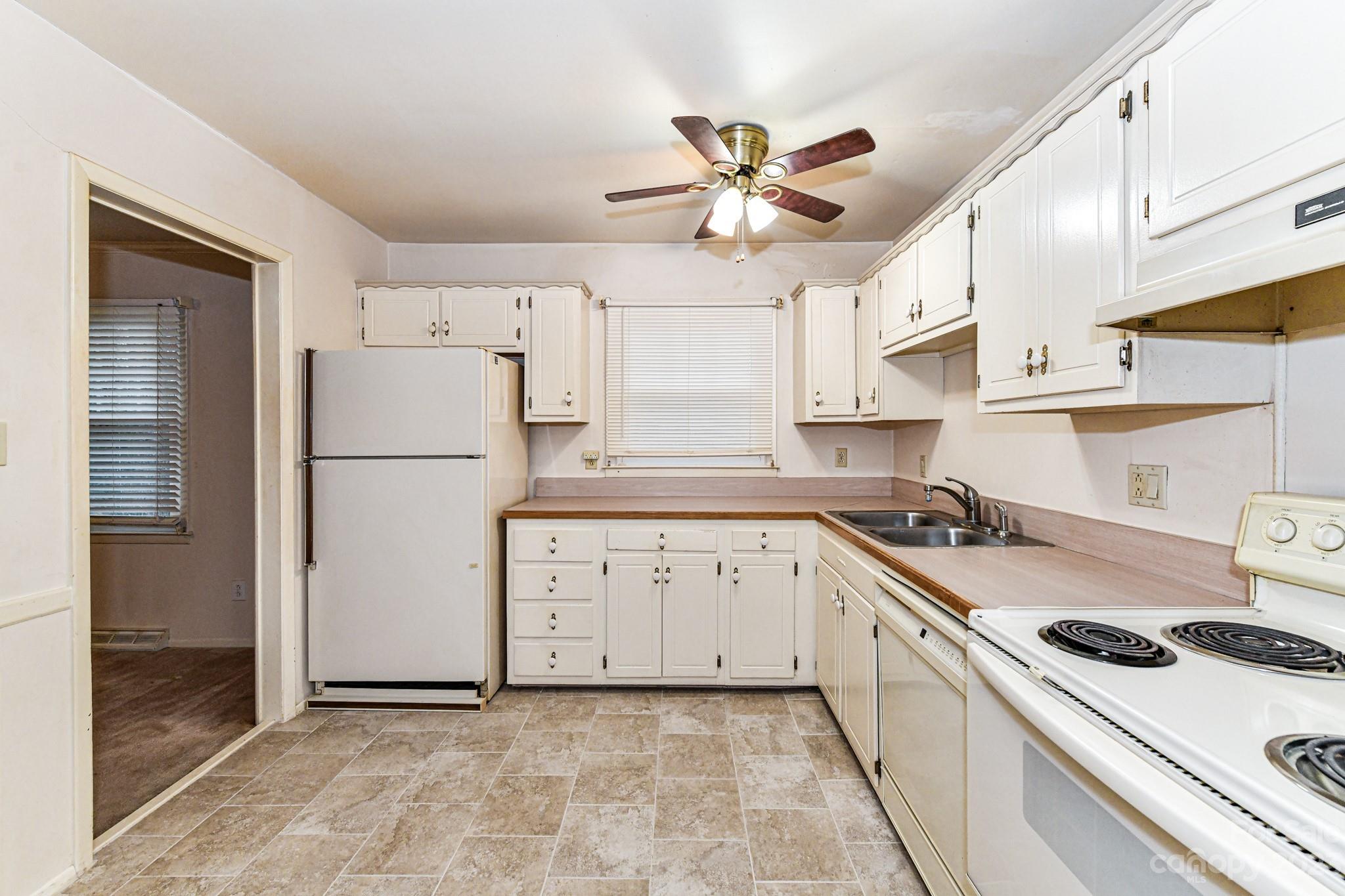 Eastbrook Woods - Residential