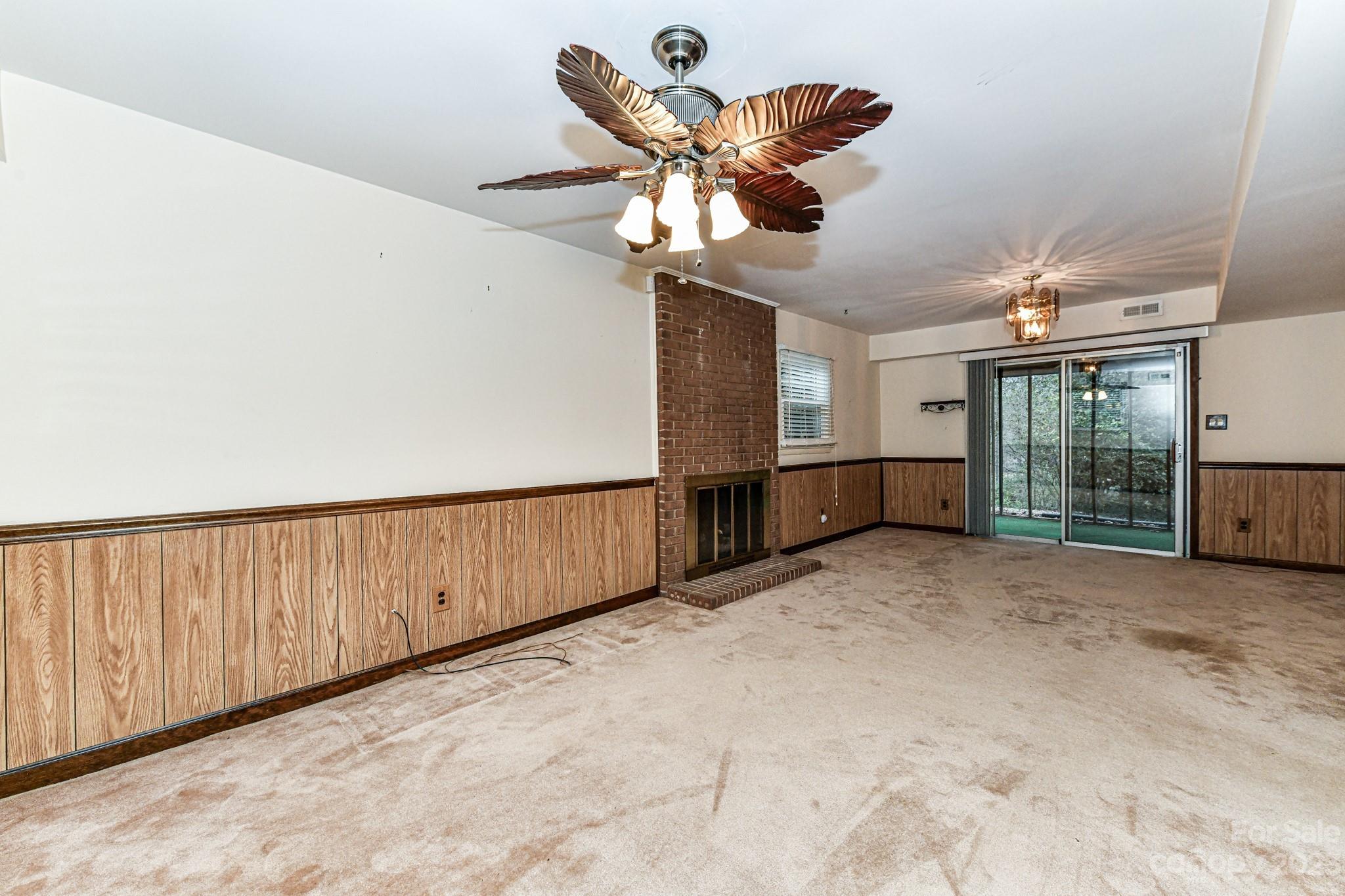 Eastbrook Woods - Residential