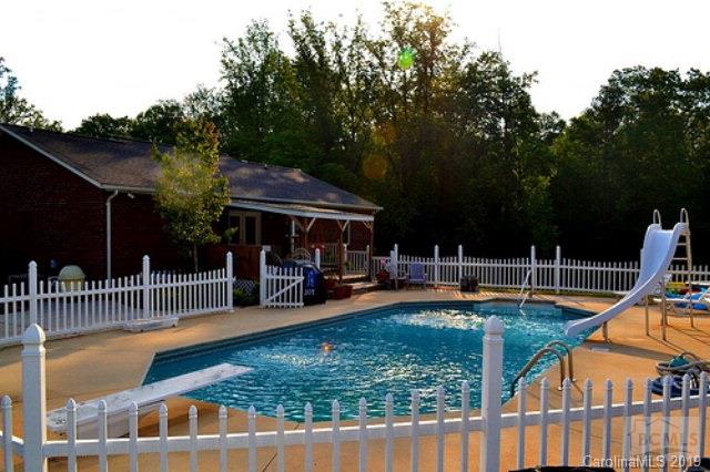Morganton - Residential