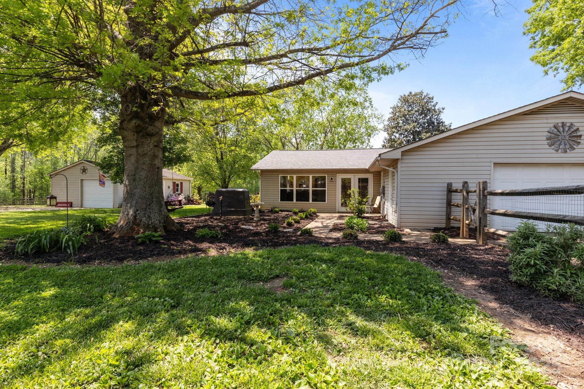 Graham Place - Residential