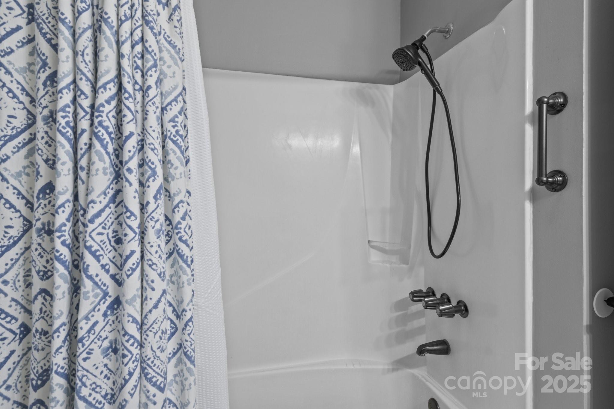 Graham Place - Residential