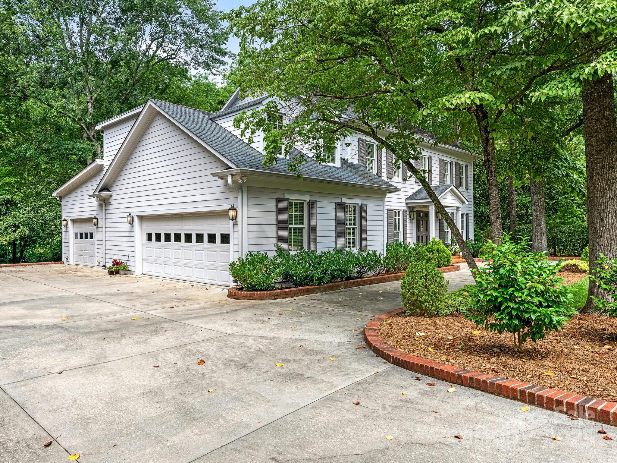 2141 Halford Place