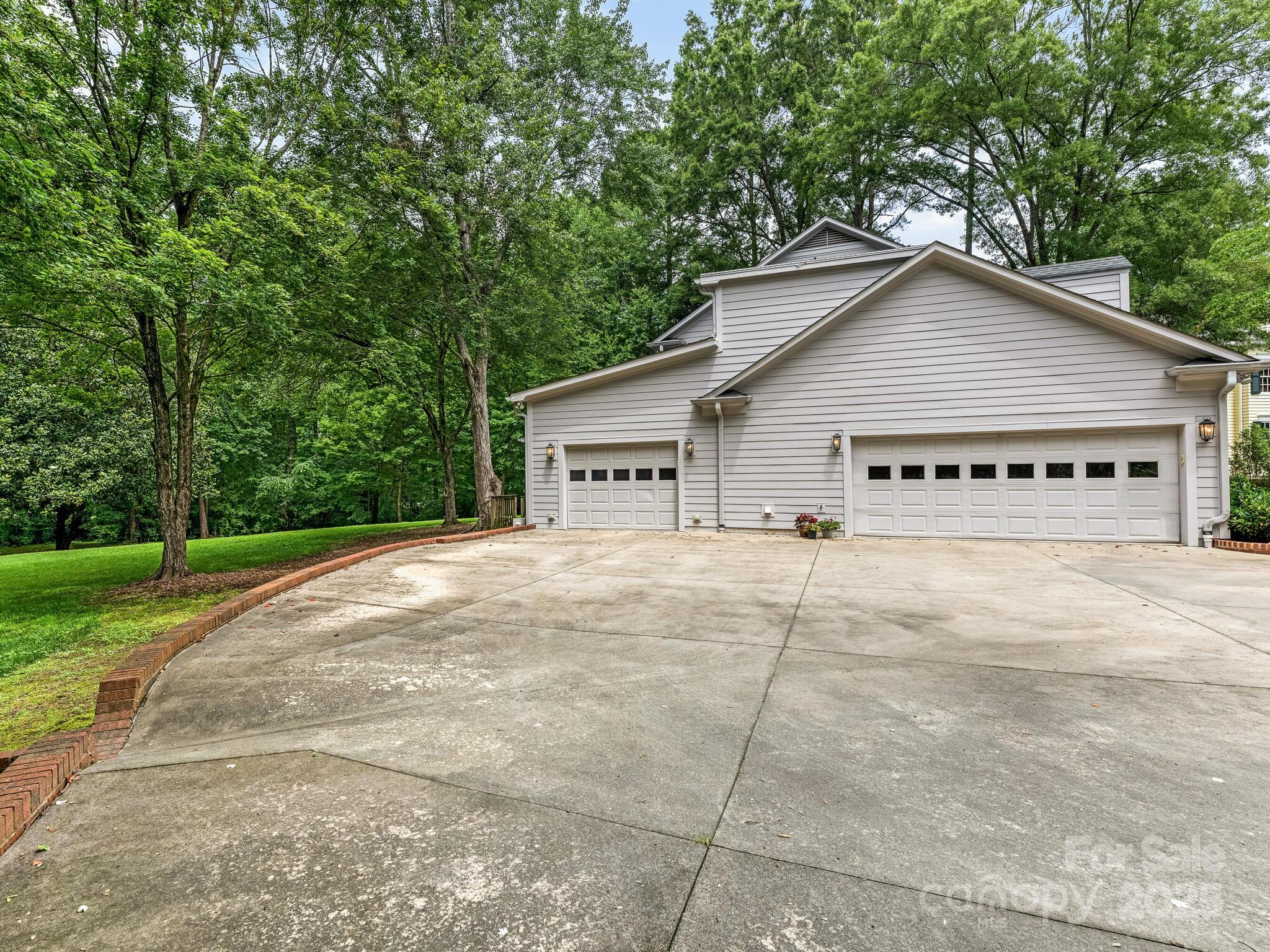 Foxcroft - Residential