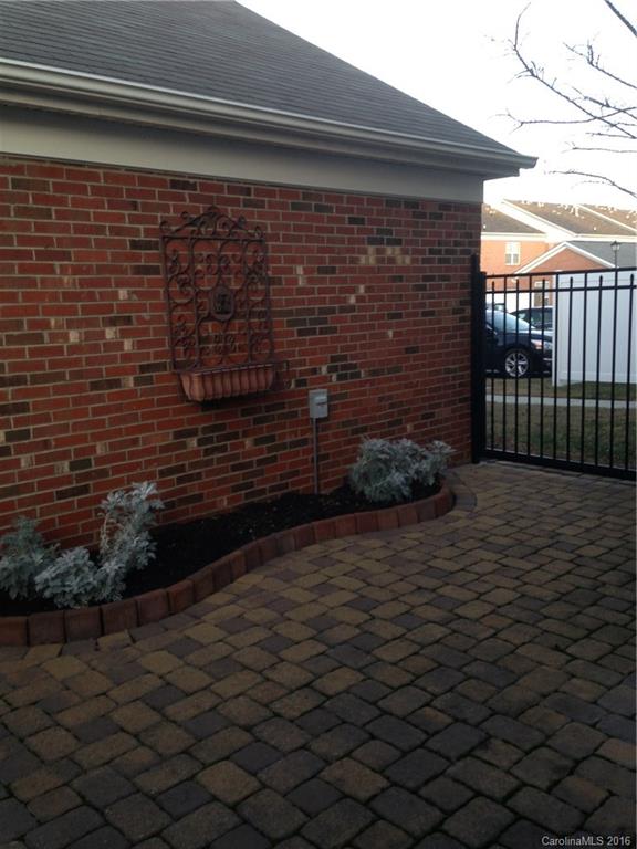 Lake Park - Residential Lease