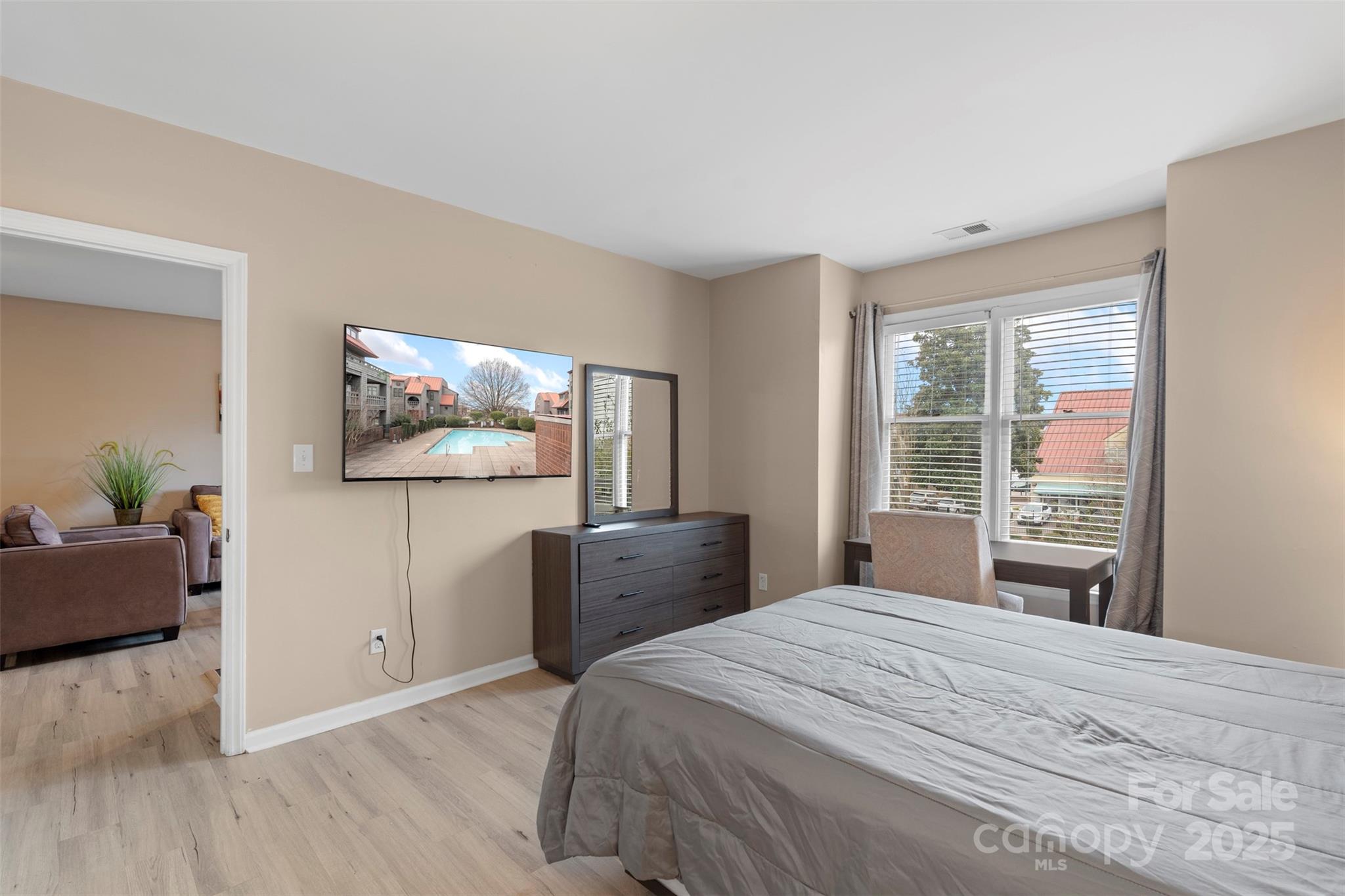 Lakeshore Village - Residential