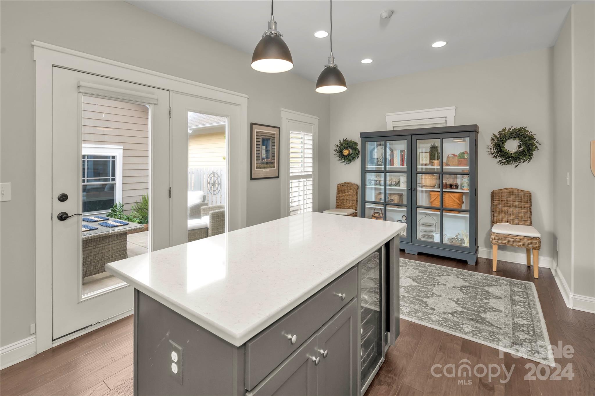 Antiquity - Residential