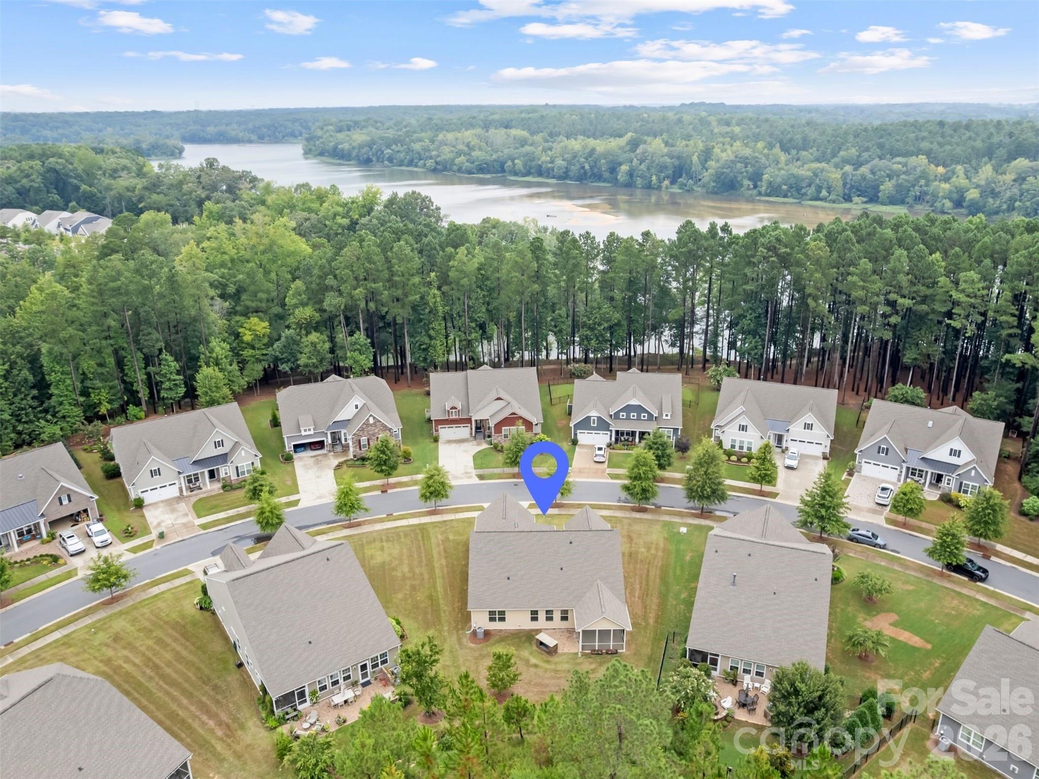 Imagery On Mtn Island - Residential