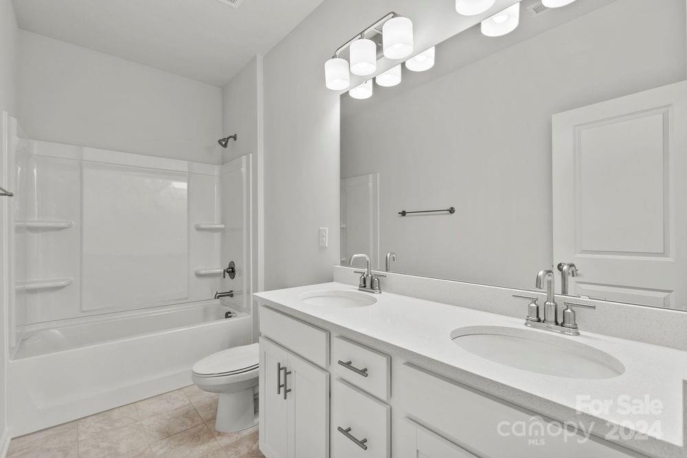 River Falls - Residential