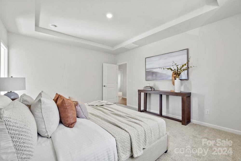 River Falls - Residential