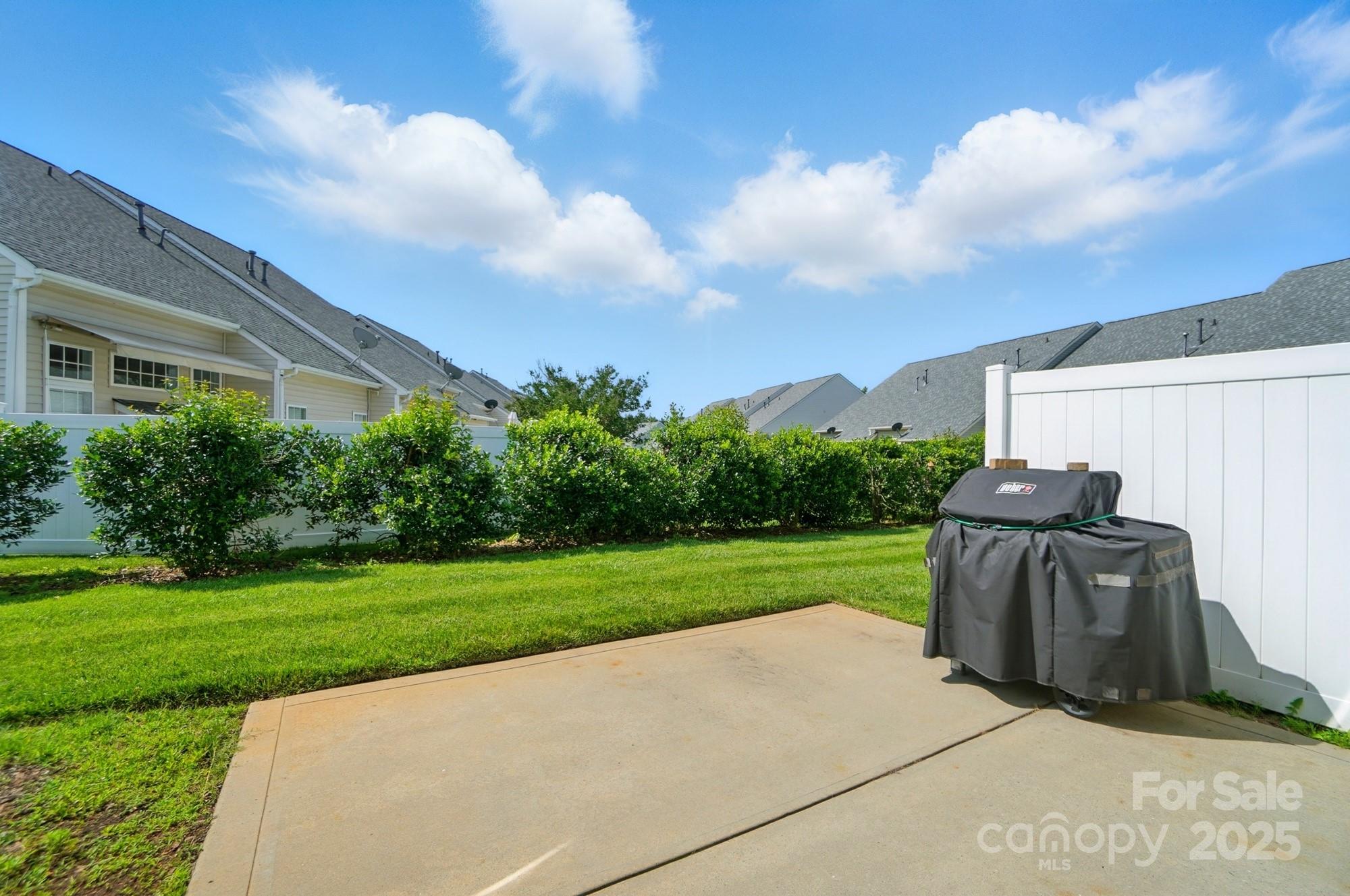 Fairway Townes - Residential