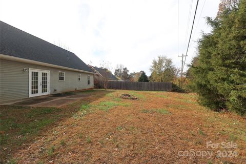 A home in Troutman