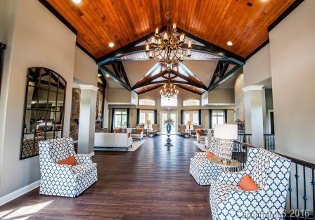 The Palisades - Residential