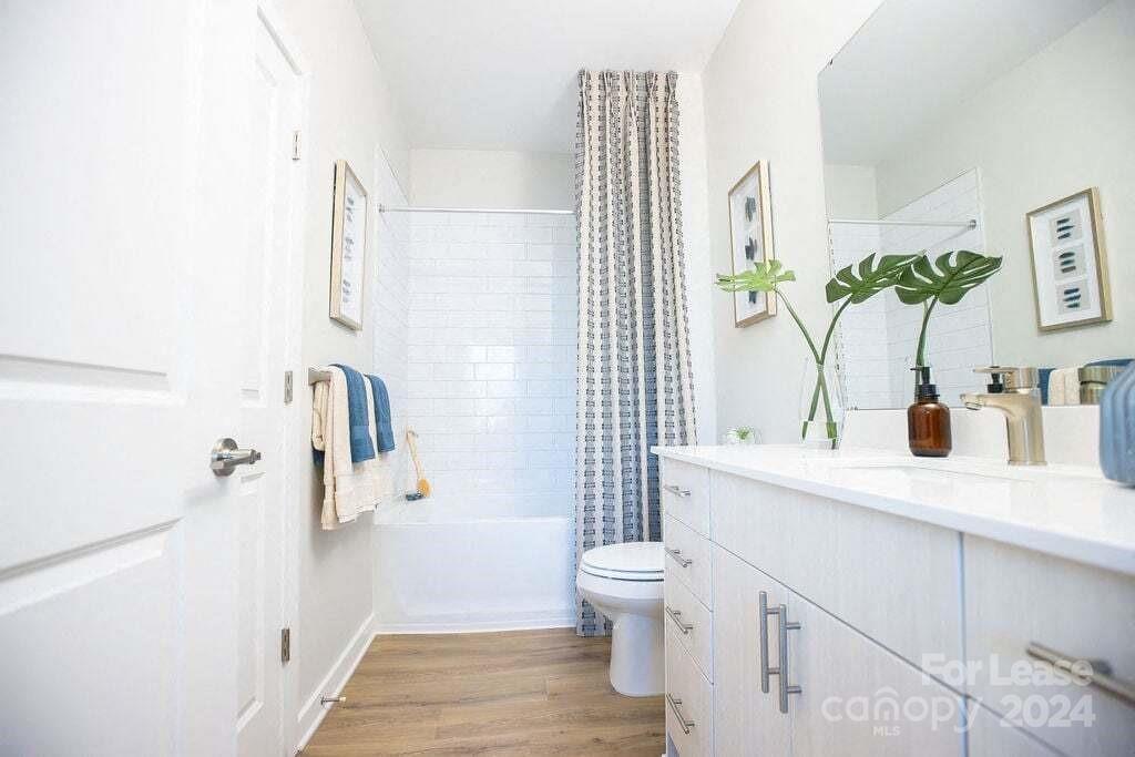 Mooresville, North Carolina 28115, United States, 1 Bedroom Bedrooms, ,1 BathroomBathrooms,Residential,Active,26667