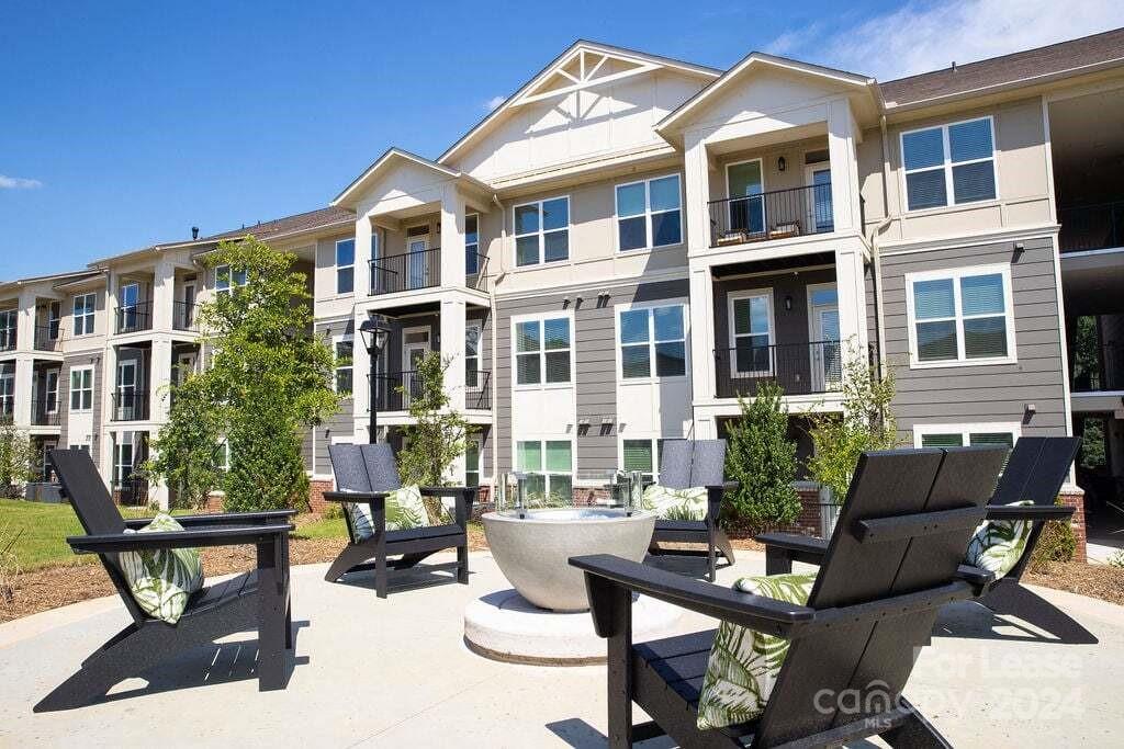 Mooresville, North Carolina 28115, United States, 1 Bedroom Bedrooms, ,1 BathroomBathrooms,Residential,Active,26667