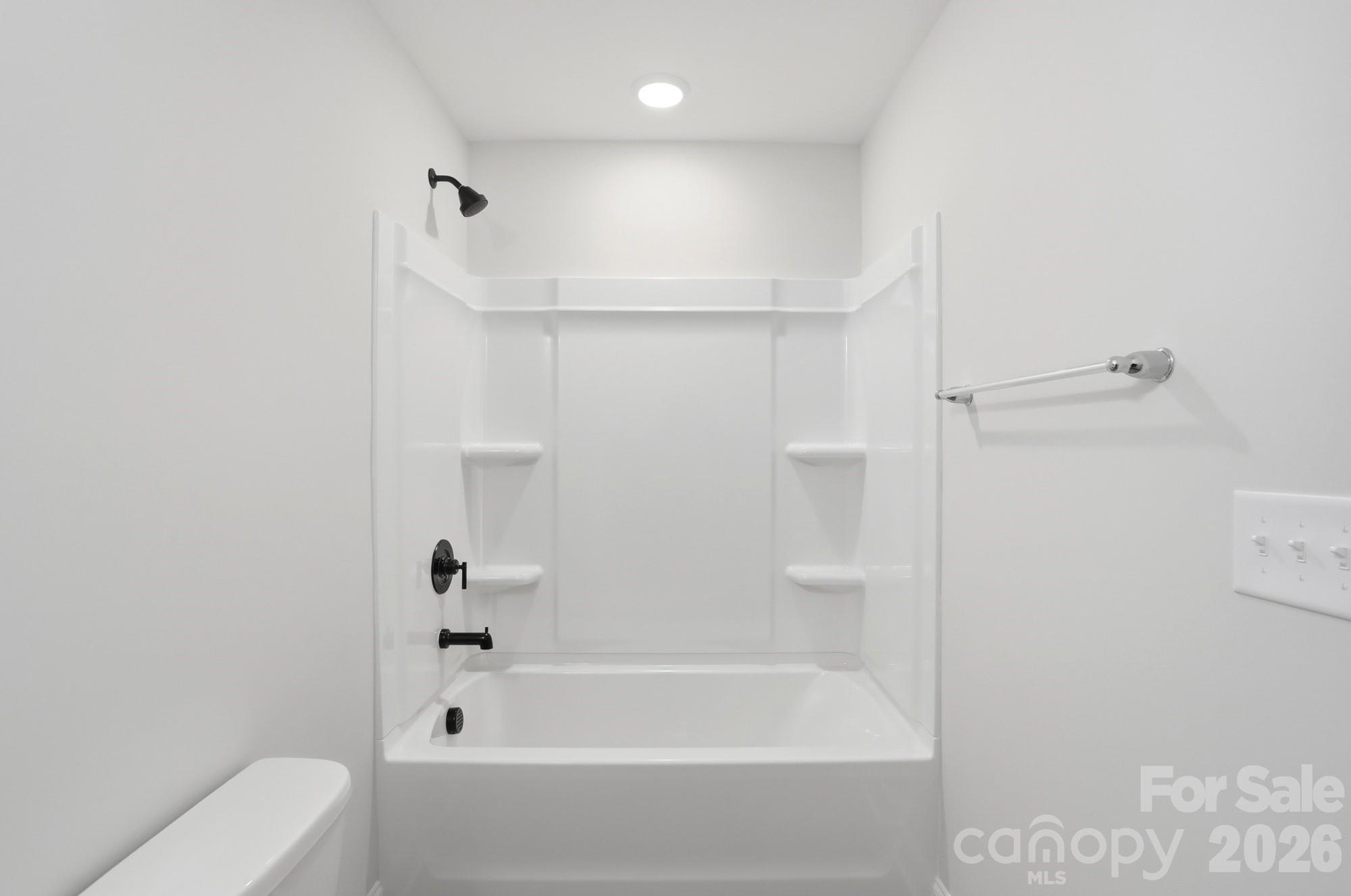 Founders Landing - Residential