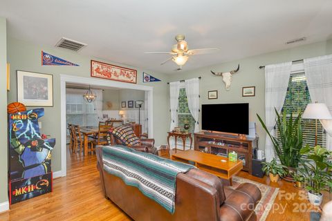 A home in Huntersville