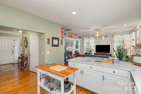 A home in Huntersville
