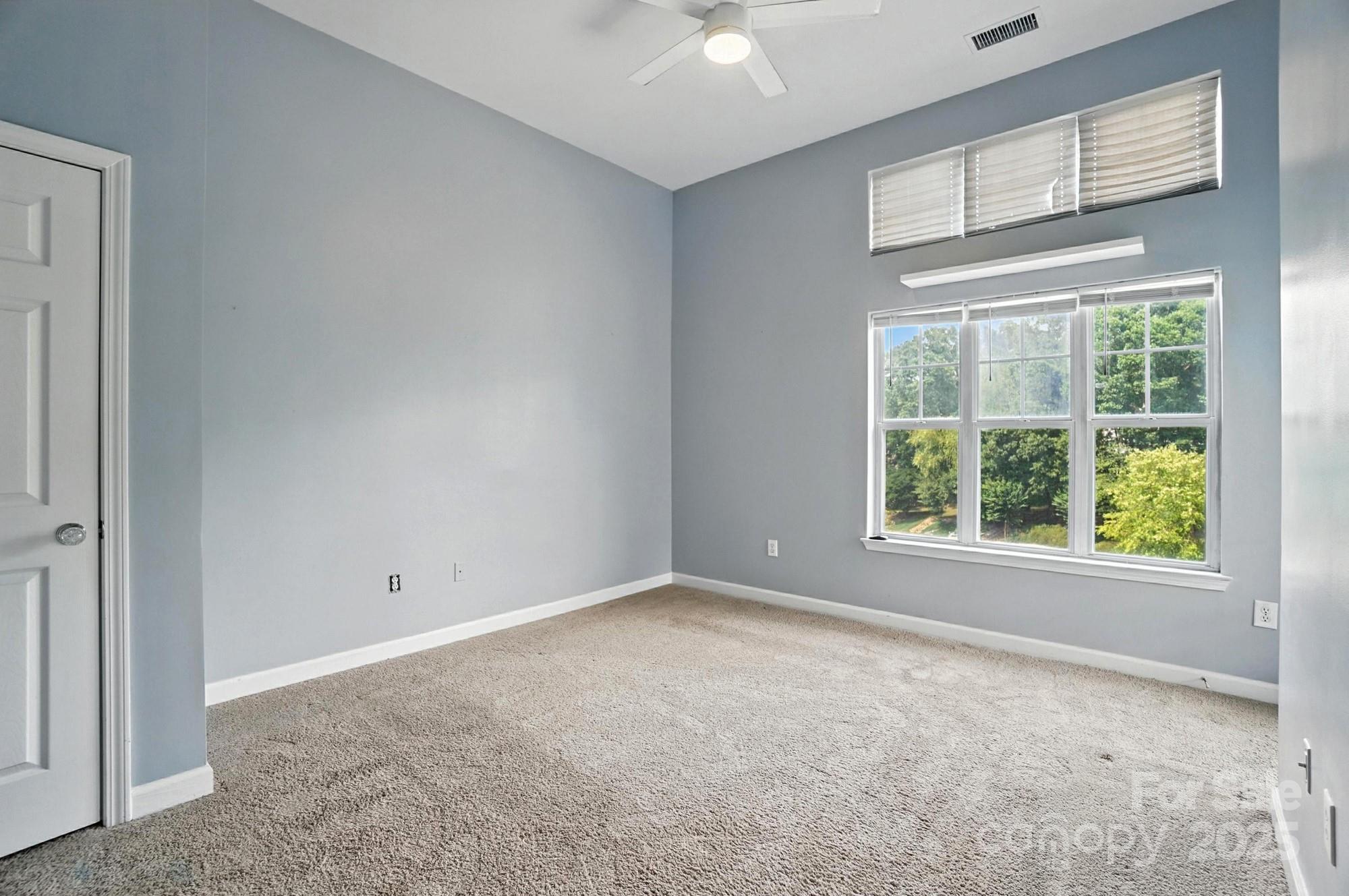 Pier 33 - Residential