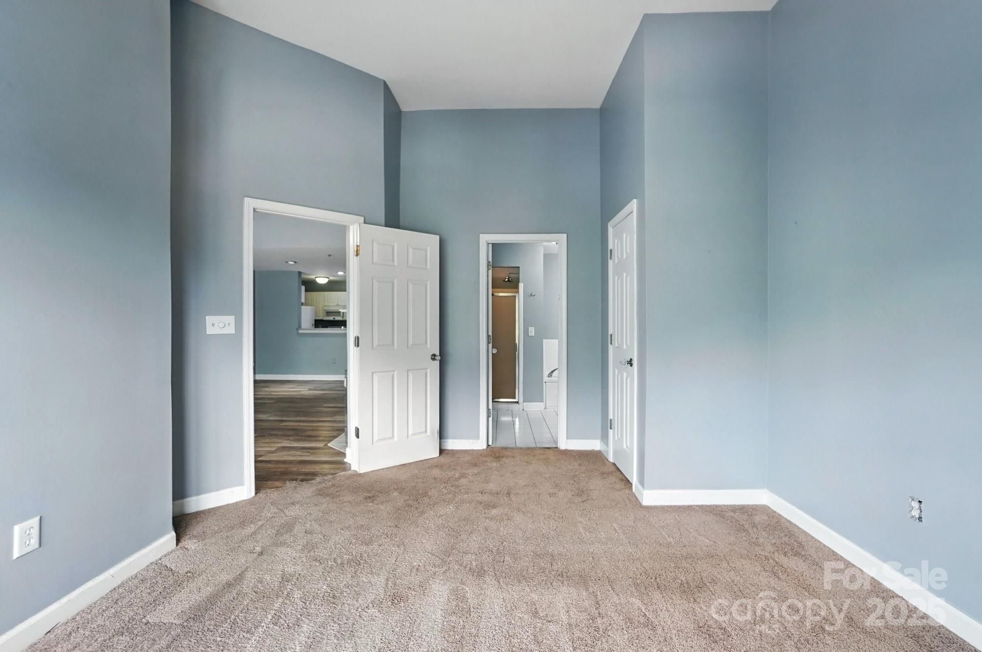 Pier 33 - Residential