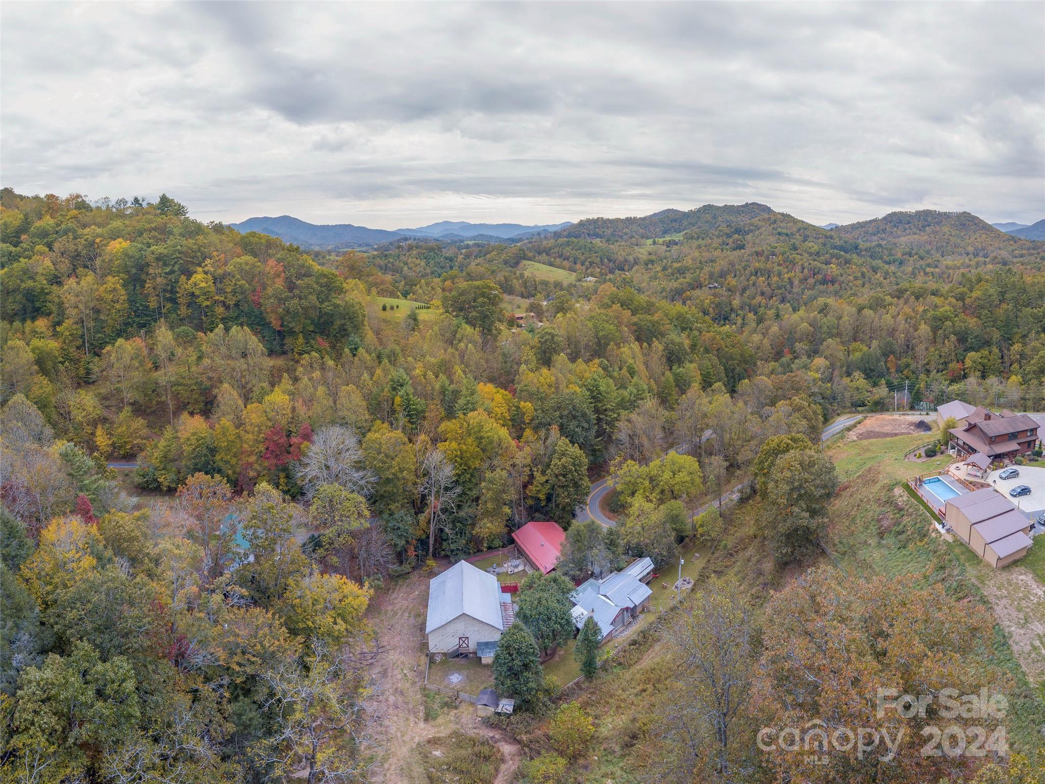 3834 & 3838 Panther Creek Road