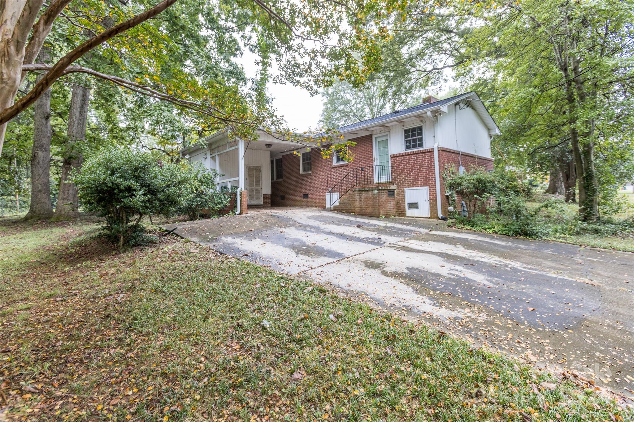 Thomas Acres - Residential