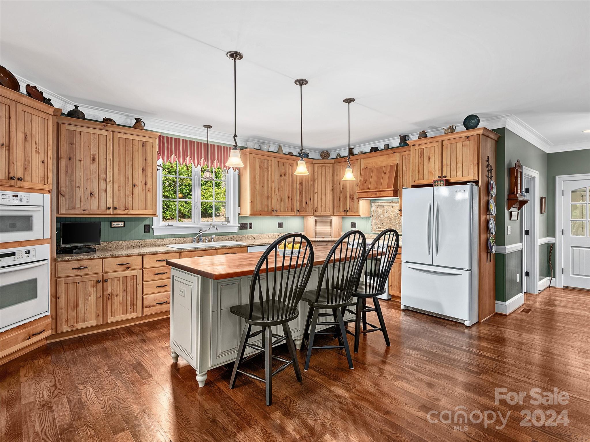 Bennington Oaks - Residential