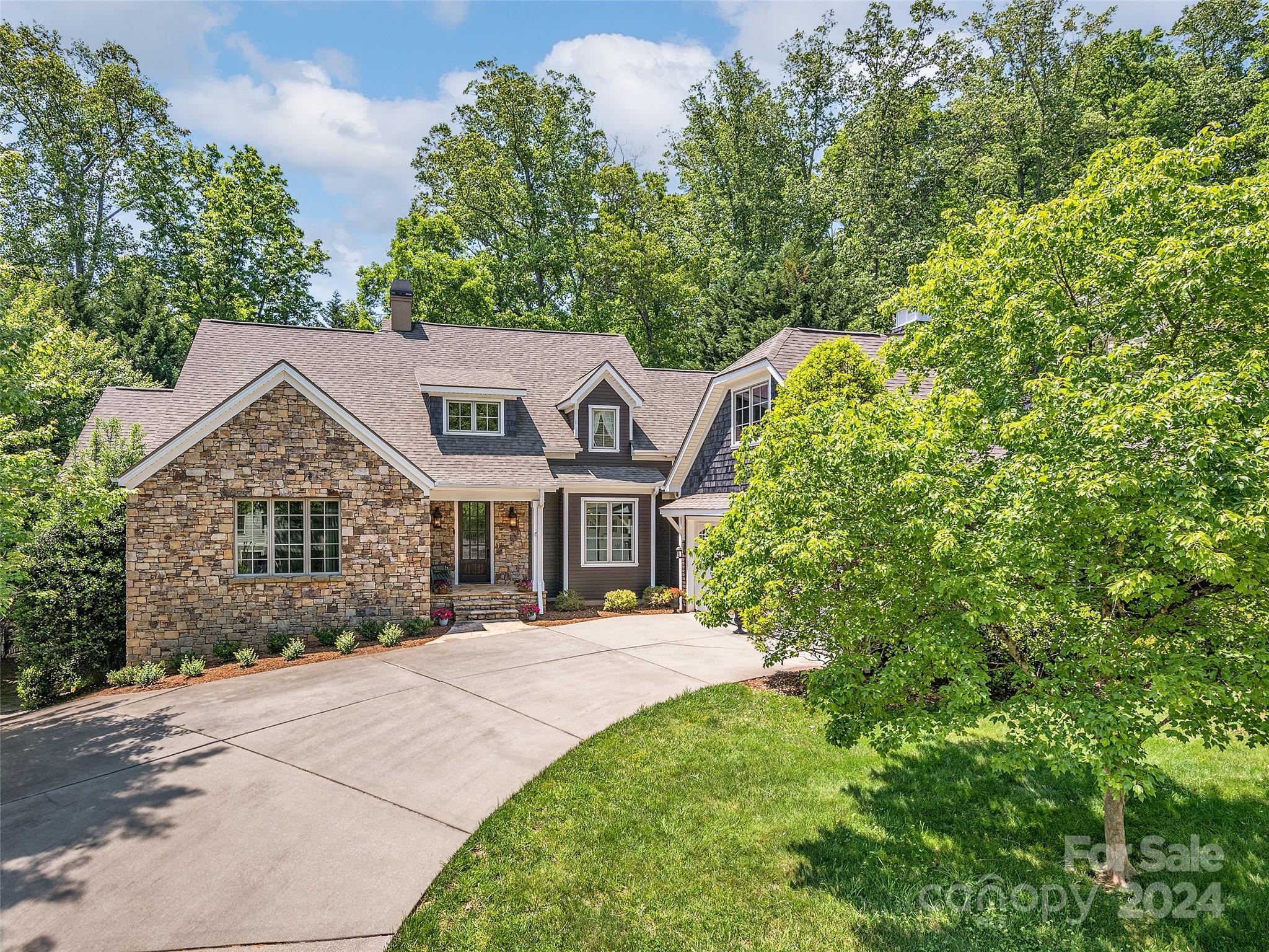 Bennington Oaks - Residential