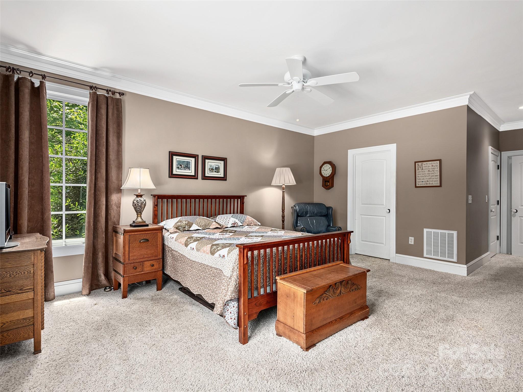 Bennington Oaks - Residential