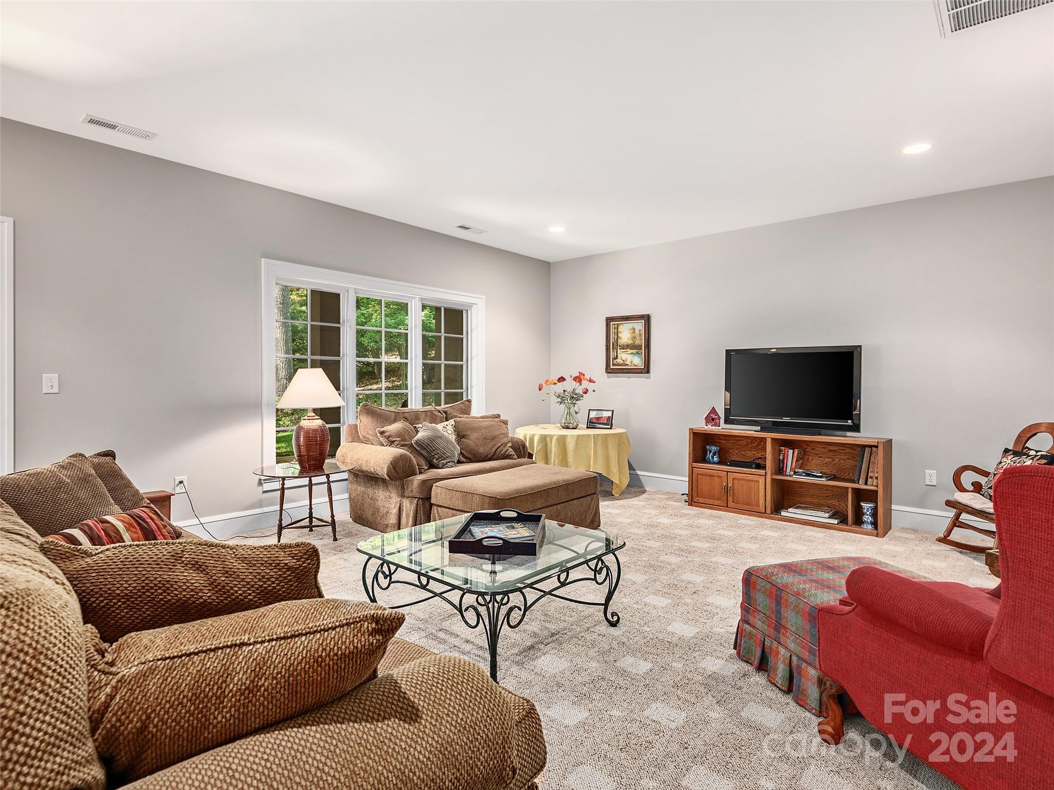 Bennington Oaks - Residential