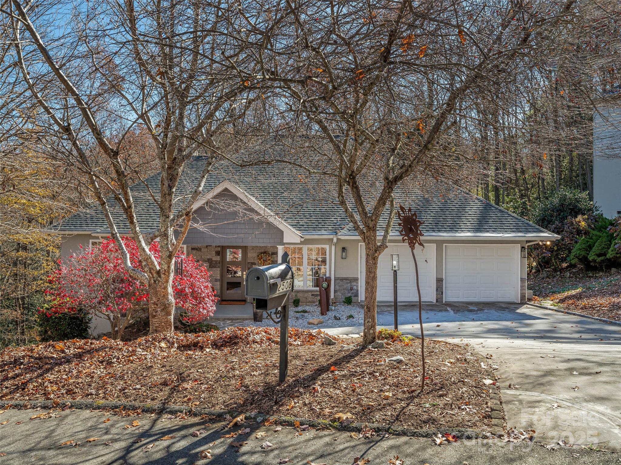 2508 Carriage Falls Court