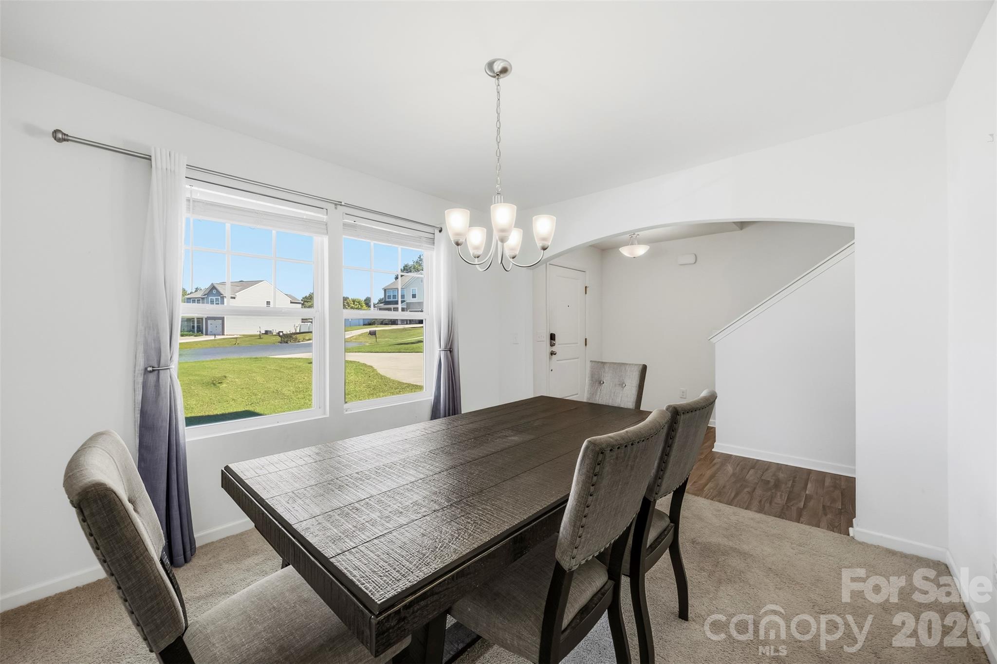 2304 Amesbury Court