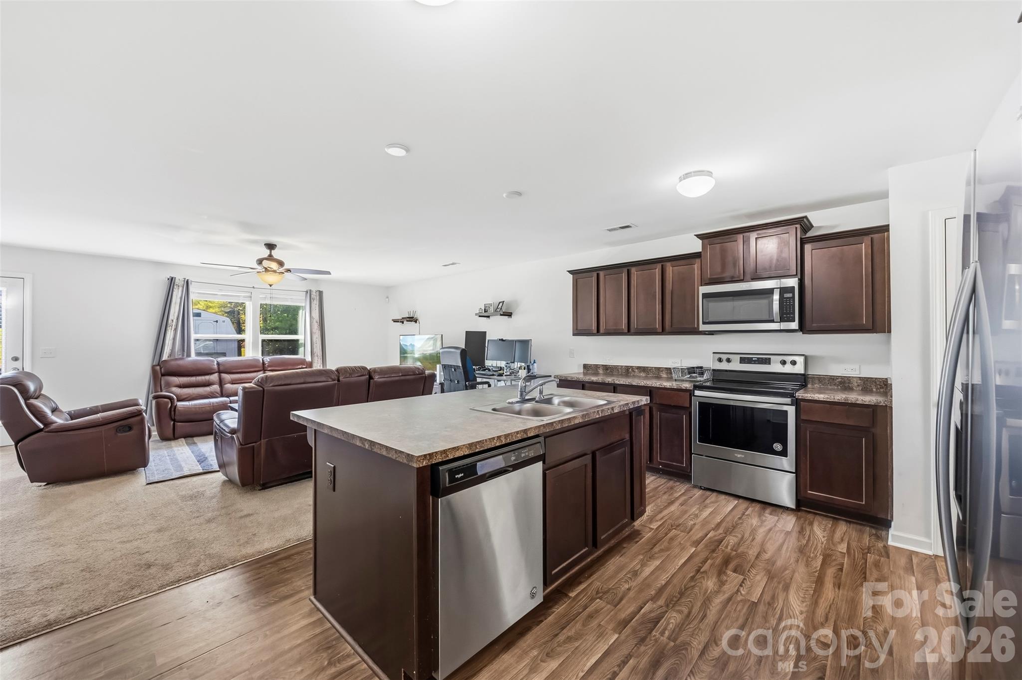 2304 Amesbury Court