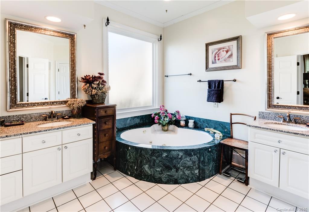 100 Norman Place - Residential