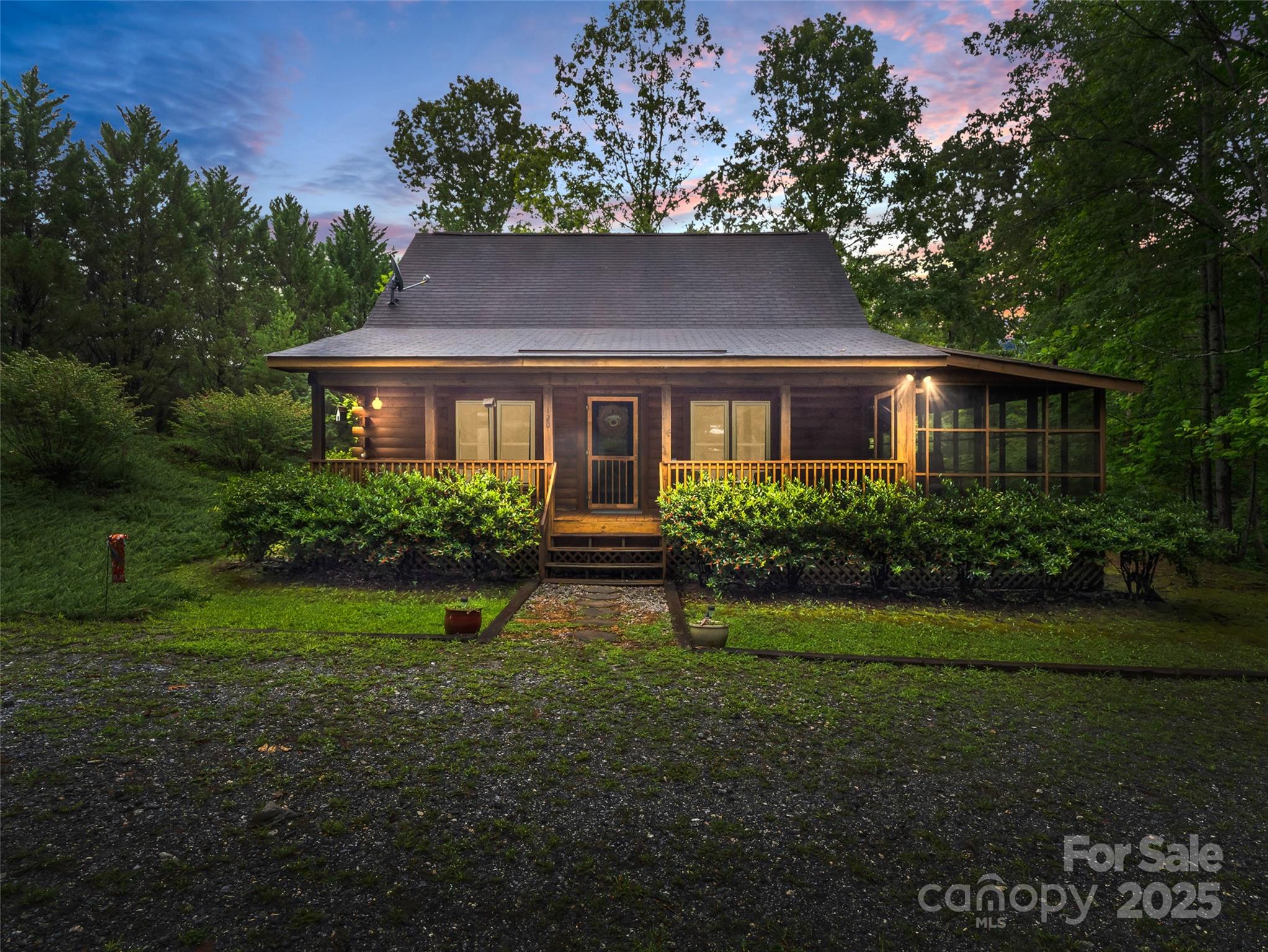 120 Sasafras Ridge